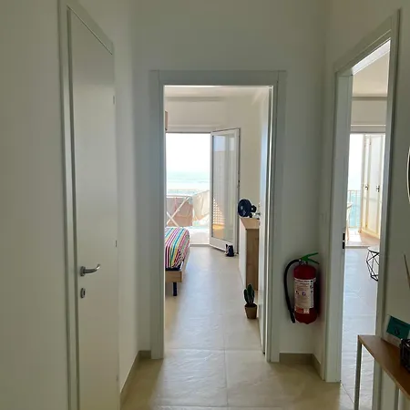 La Luna Sul Mare Apartment Vallecrosia