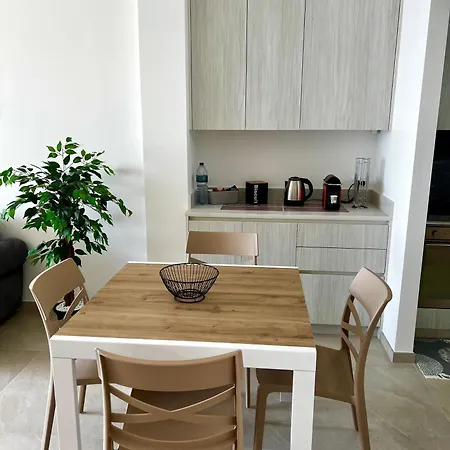 Apartment La Luna Sul Mare Vallecrosia