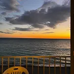La Luna Sul Mare