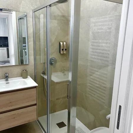 La Luna Sul Mare * 瓦莱克罗夏